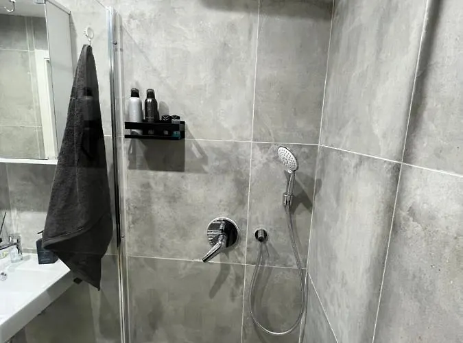 A&a Living - Location In !!! Апартаменты